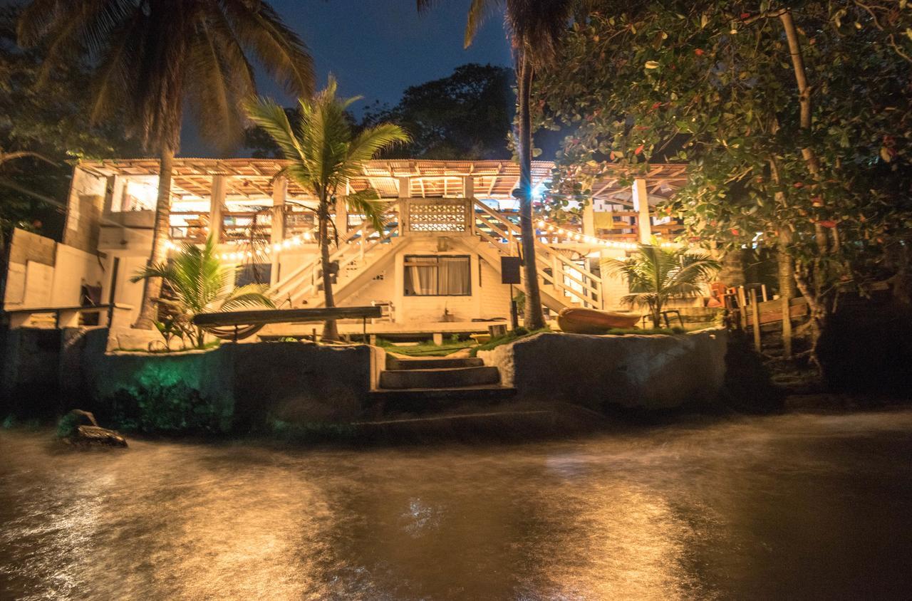 Hostal La Mariapolis Necoclí 外观 照片
